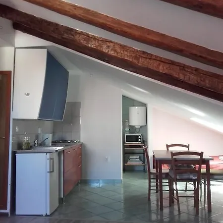 Apartmán Violeta