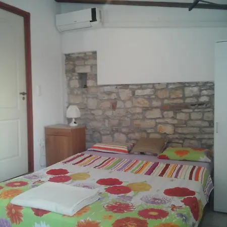 Violeta Apartmán *